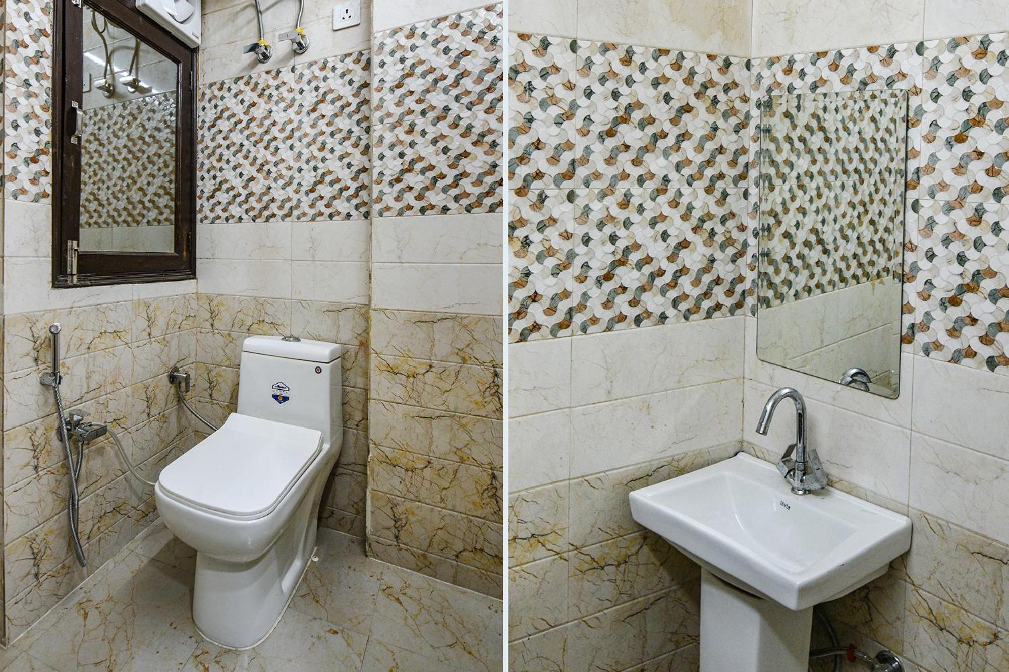 Fabexpress Unicon Hotel New Delhi Exterior photo